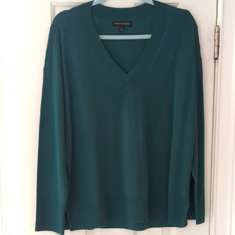 Banana Republic Teal V-Neck Sweater
